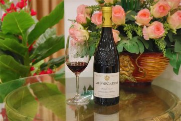 尋找哪種紅酒進(jìn)貨渠道好