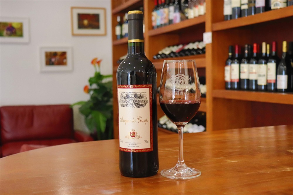 西安開紅酒莊賺錢嗎